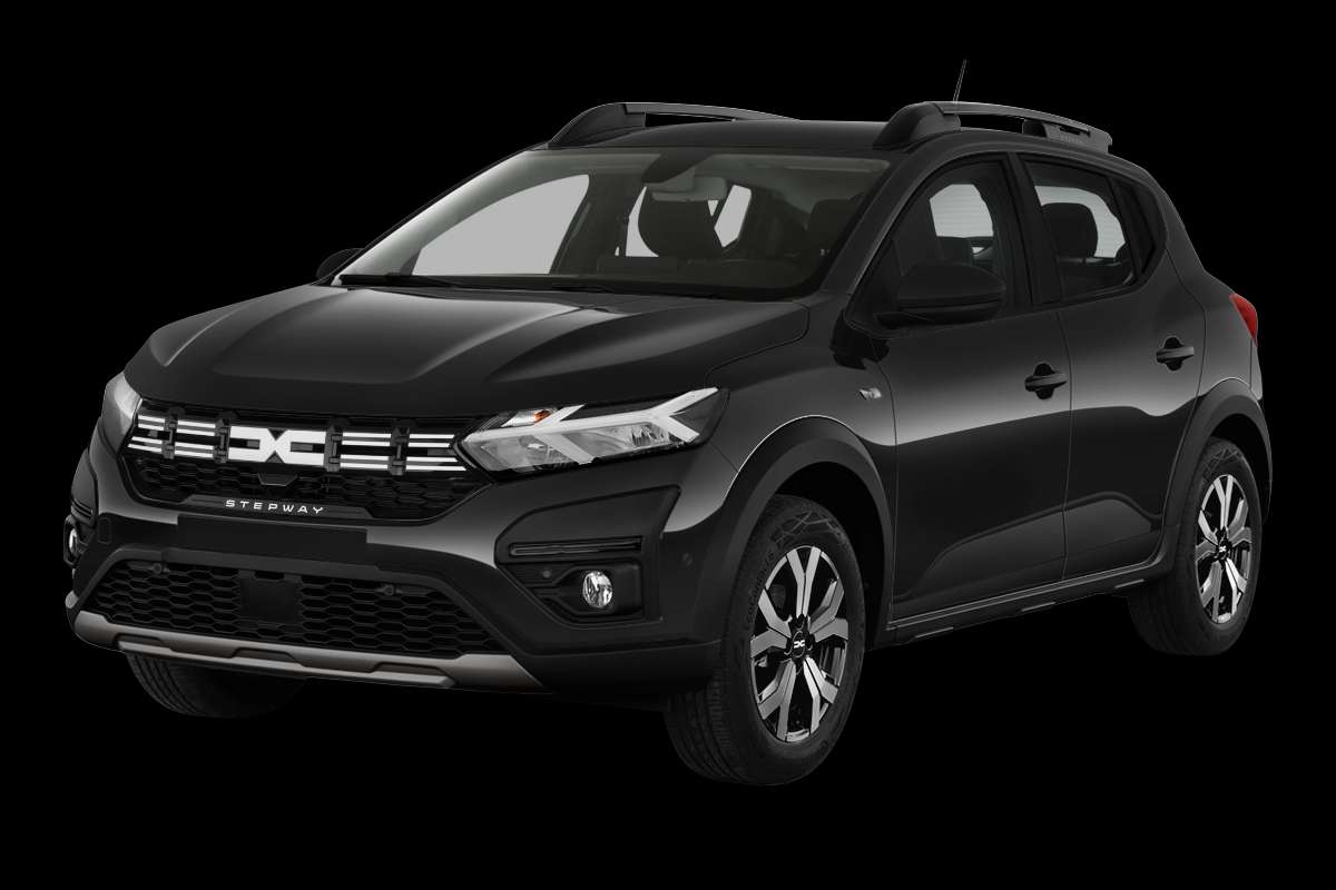 Schräge Frontansicht auf einen Dacia Sandero, freigestellt