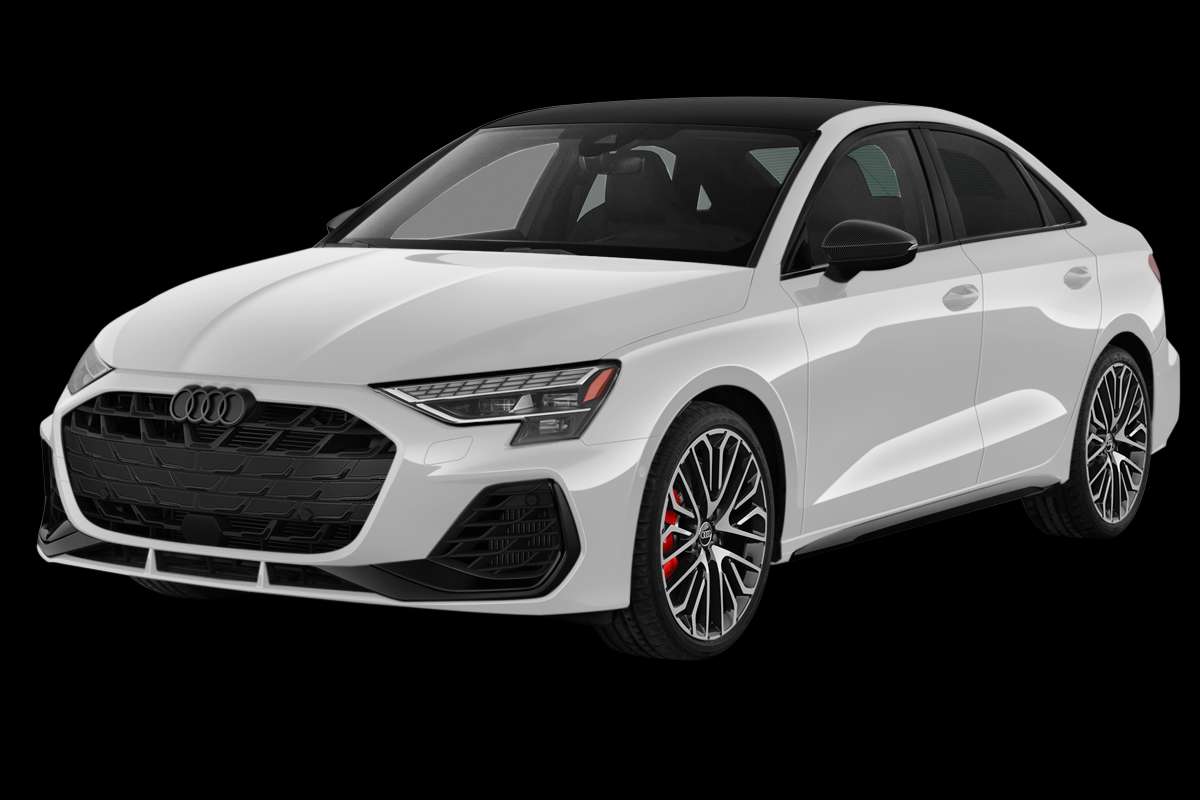 Schräge Frontansicht auf einen Audi S3, freigestellt