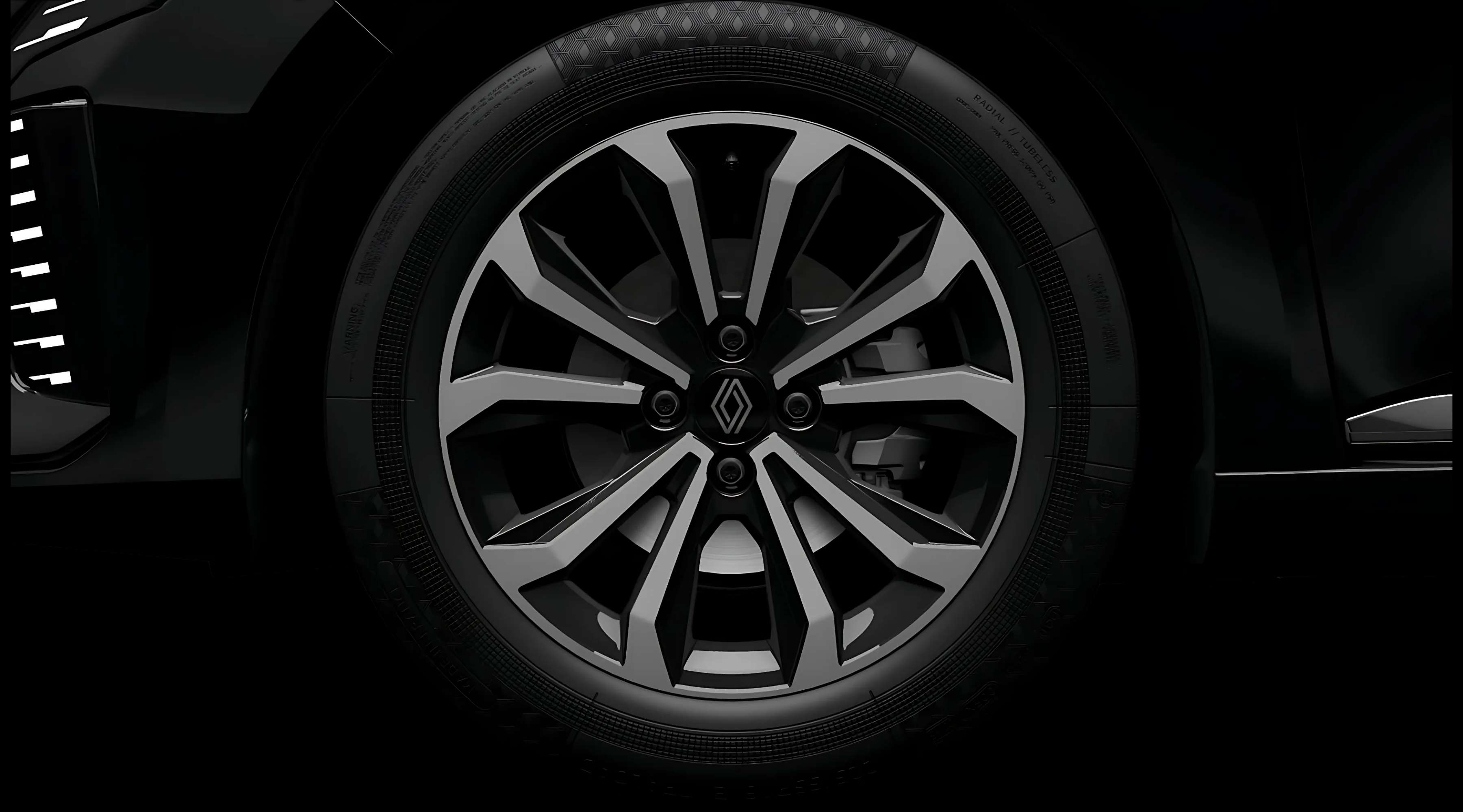 Radkappe oder Felge eines Renault Clio