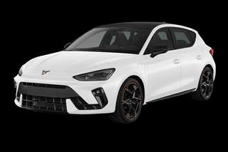 Schräge Frontansicht auf einen CUPRA Leon , freigestellt