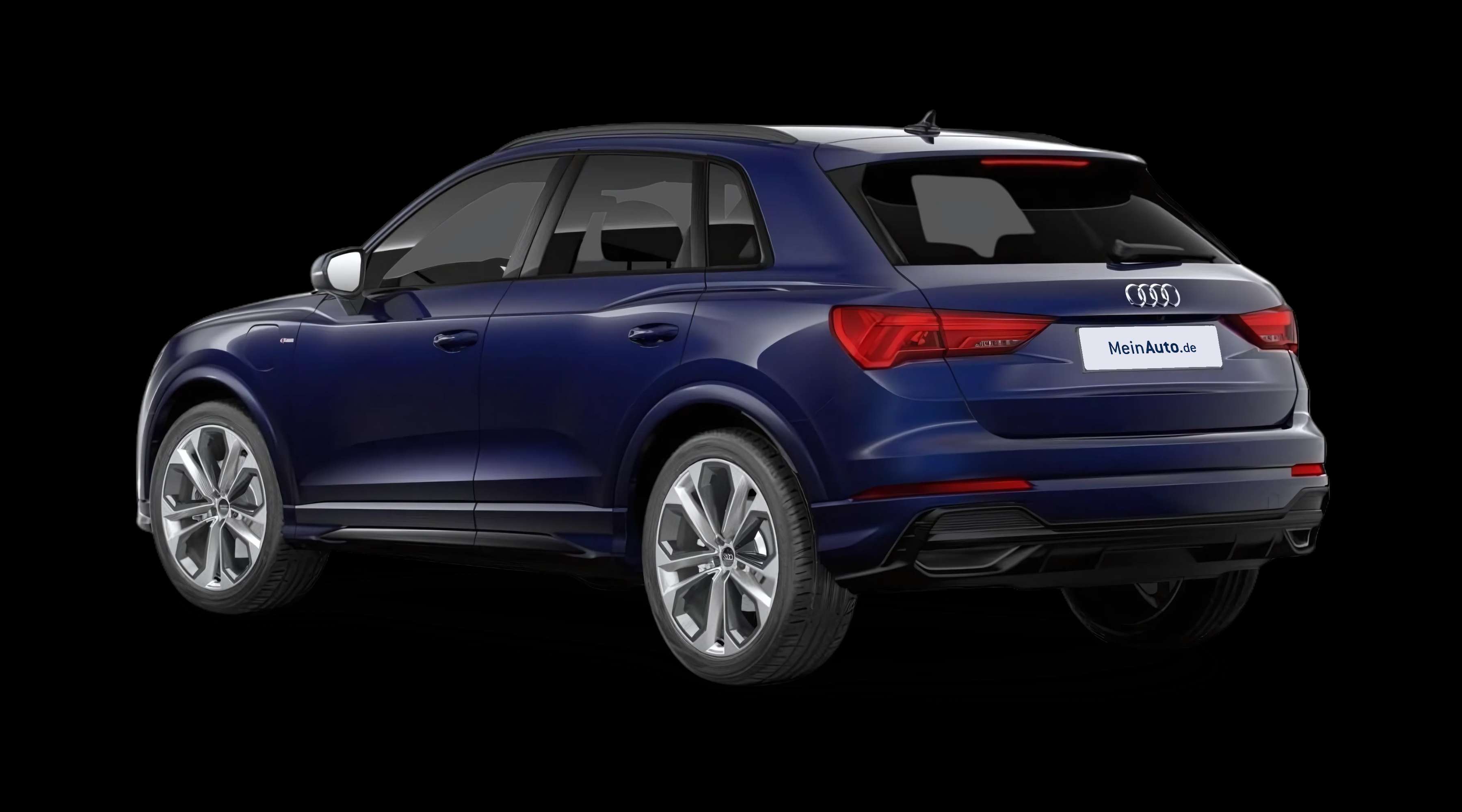 Schräge Heckansicht eines Audi Q3, freigestellt