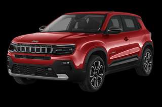 Schräge Frontansicht auf einen Jeep Avenger Altitude, freigestellt