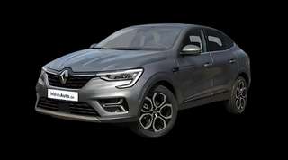 Schräge Frontansicht auf einen Renault Arkana Techno, freigestellt