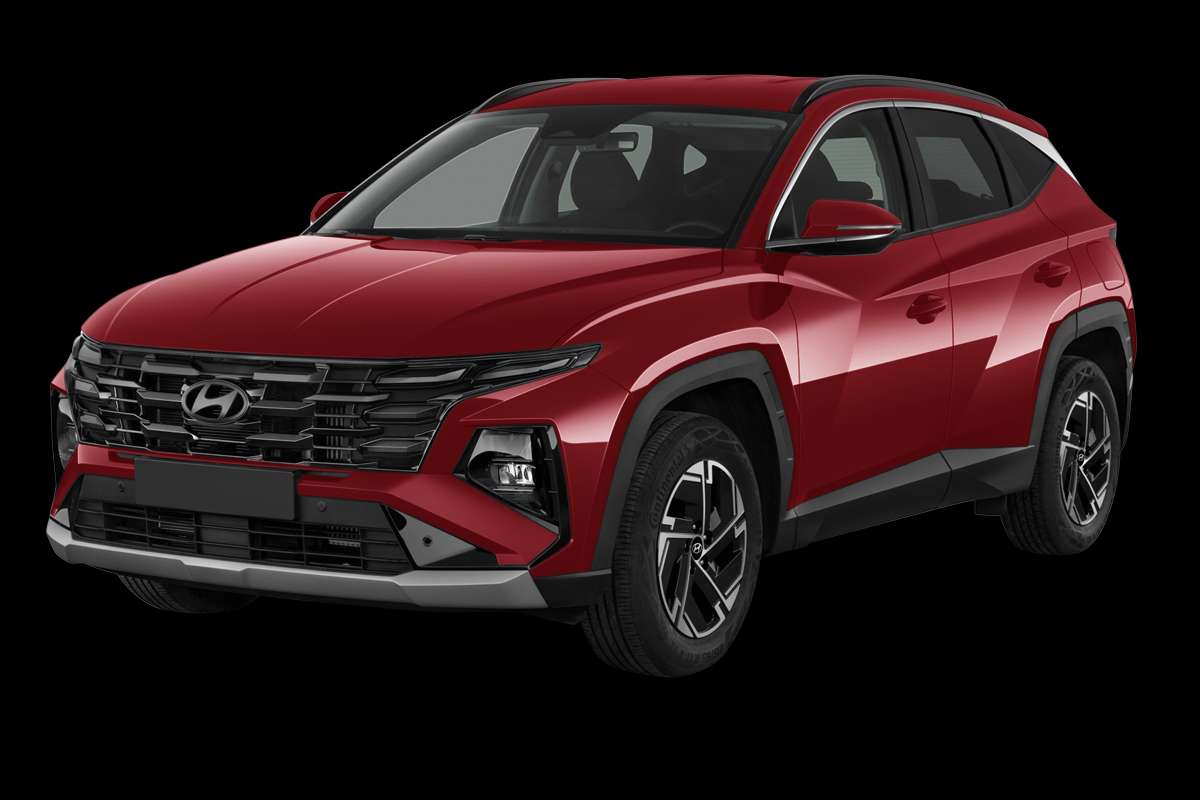 Schräge Frontansicht eines Hyundai Tucson, freigestellt