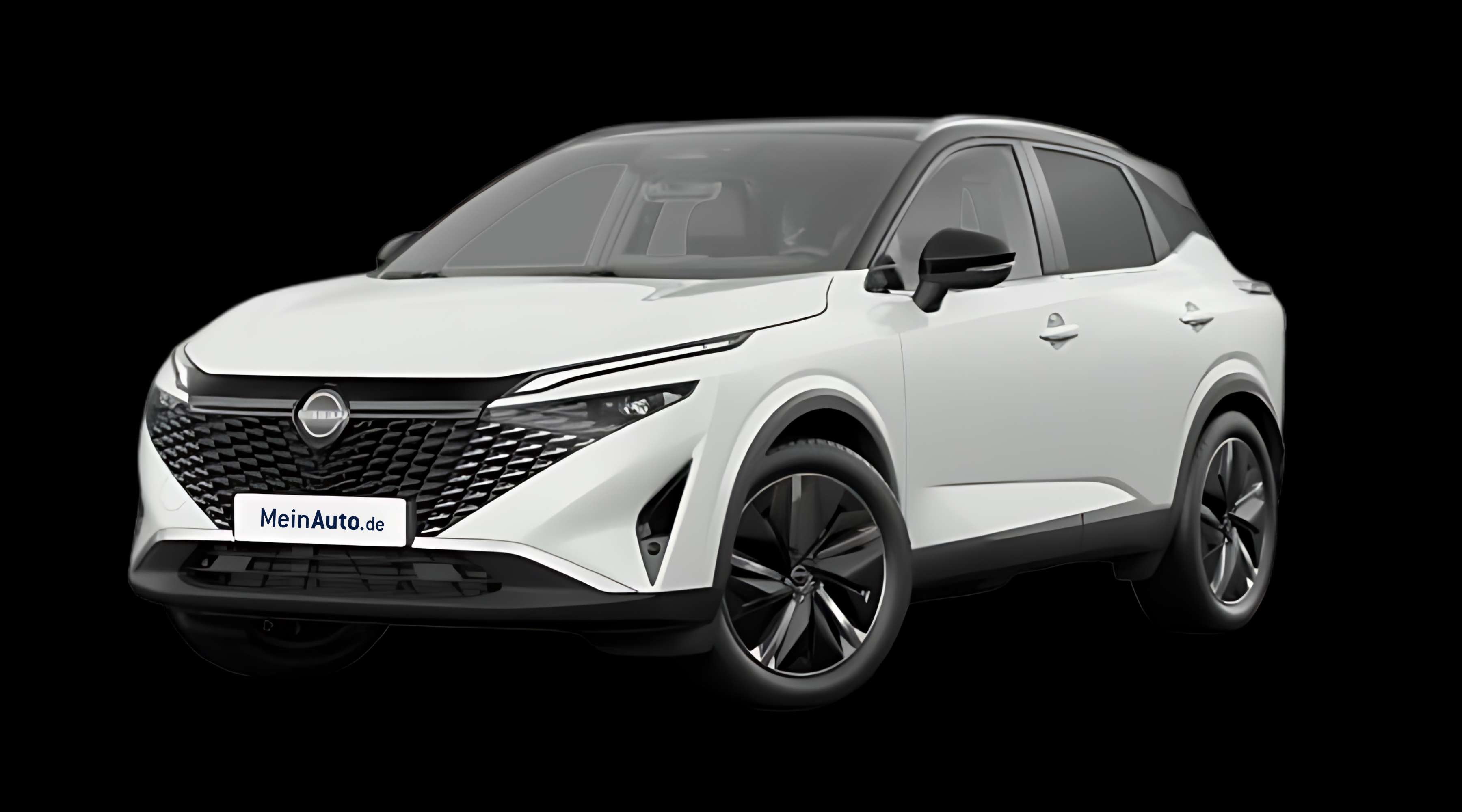Schräge Frontansicht auf einen Nissan Qashqai, freigestellt