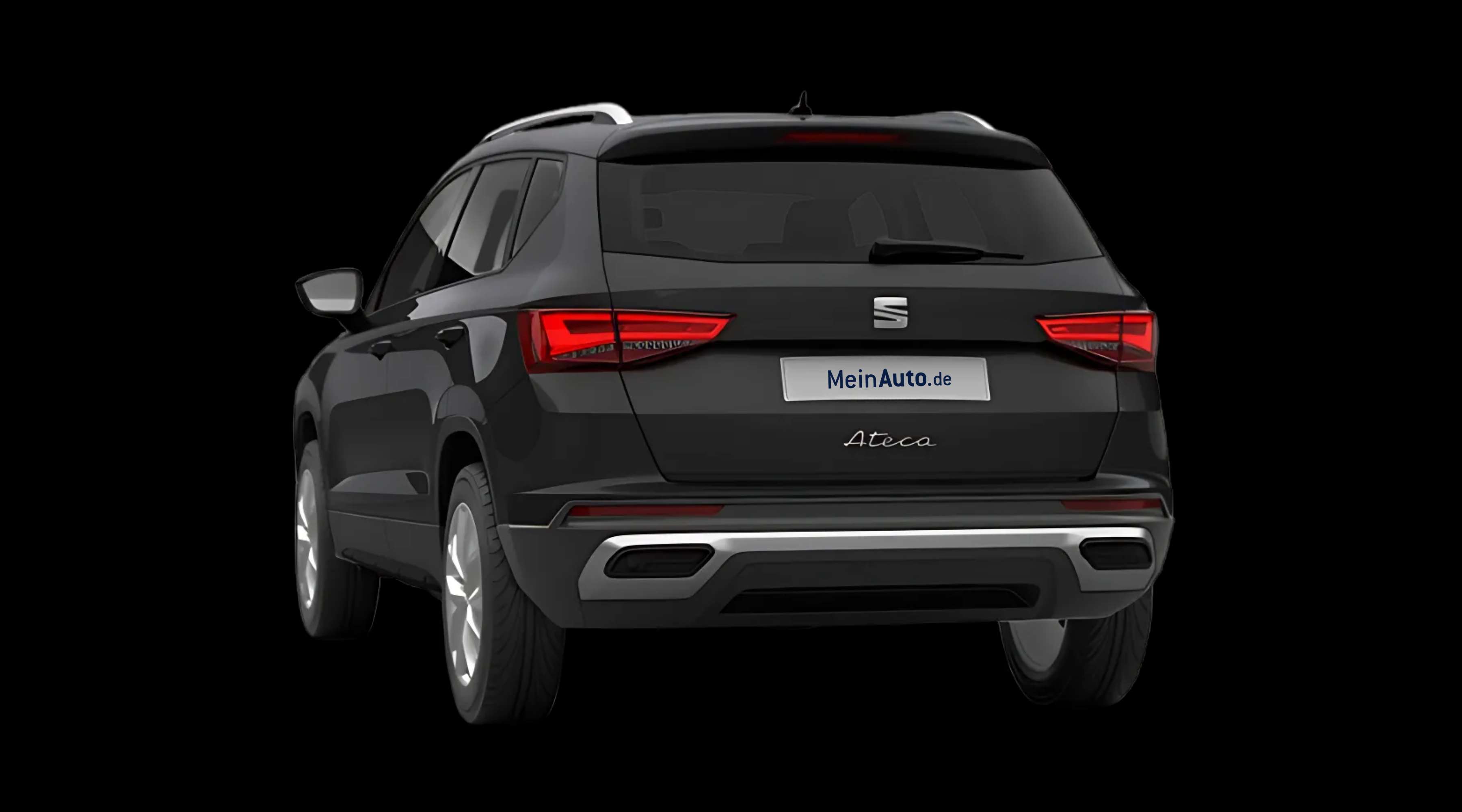 Schräge Heckansicht auf einen SEAT Ateca, freigestellt