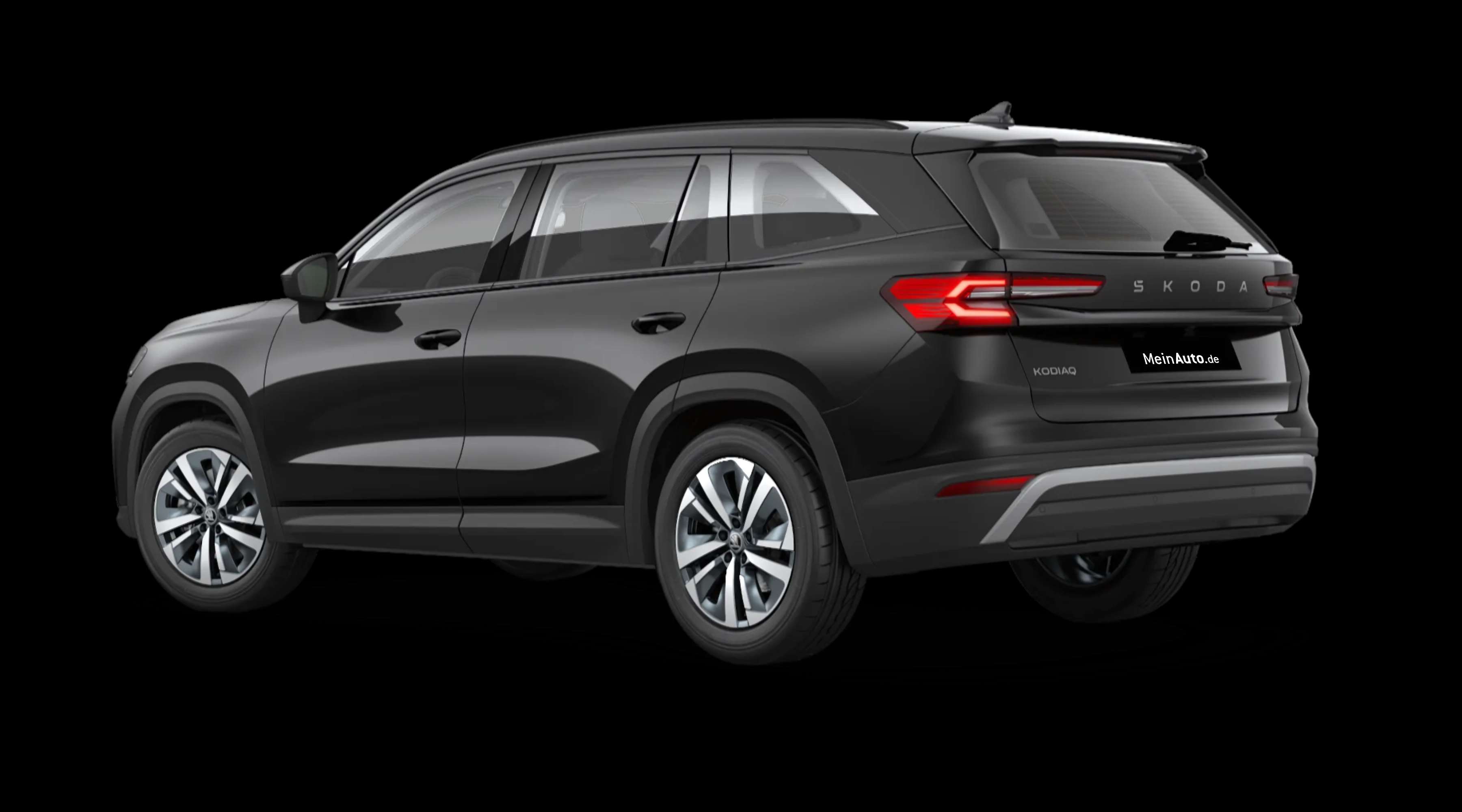 Schräge Heckansicht eines Skoda Kodiaq, freigestellt