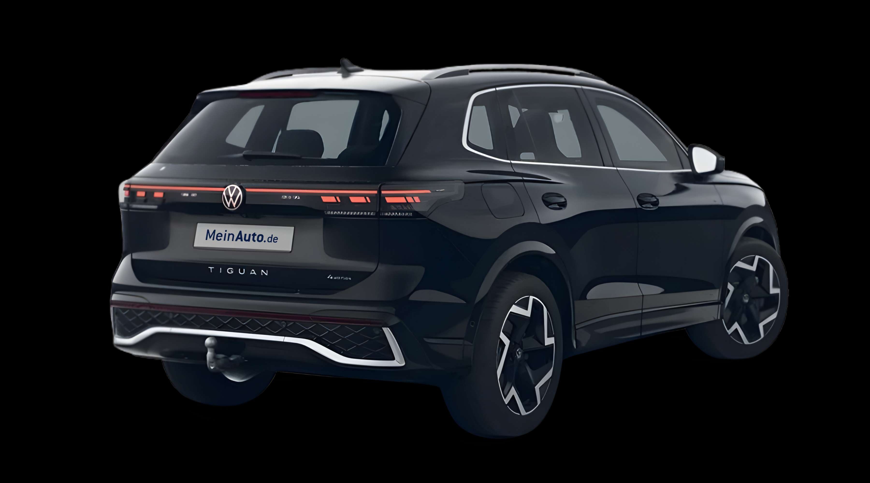 Schräge Heckansicht eines Volkswagen Tiguan, freigestellt