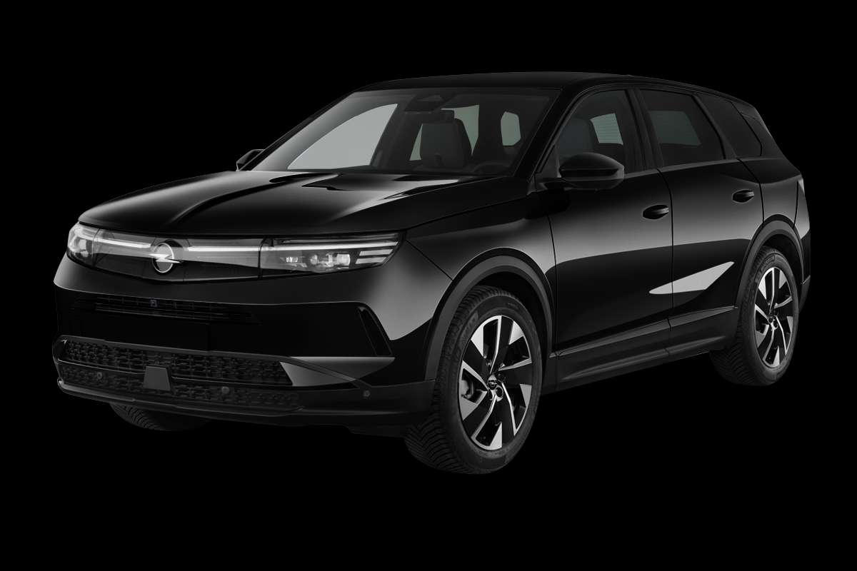 Schräge Frontansicht eines Opel Grandland, freigestellt