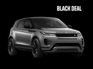 Schräge Frontansicht auf einen Land Rover Range Rover Evoque DYNAMIC SE, freigestellt