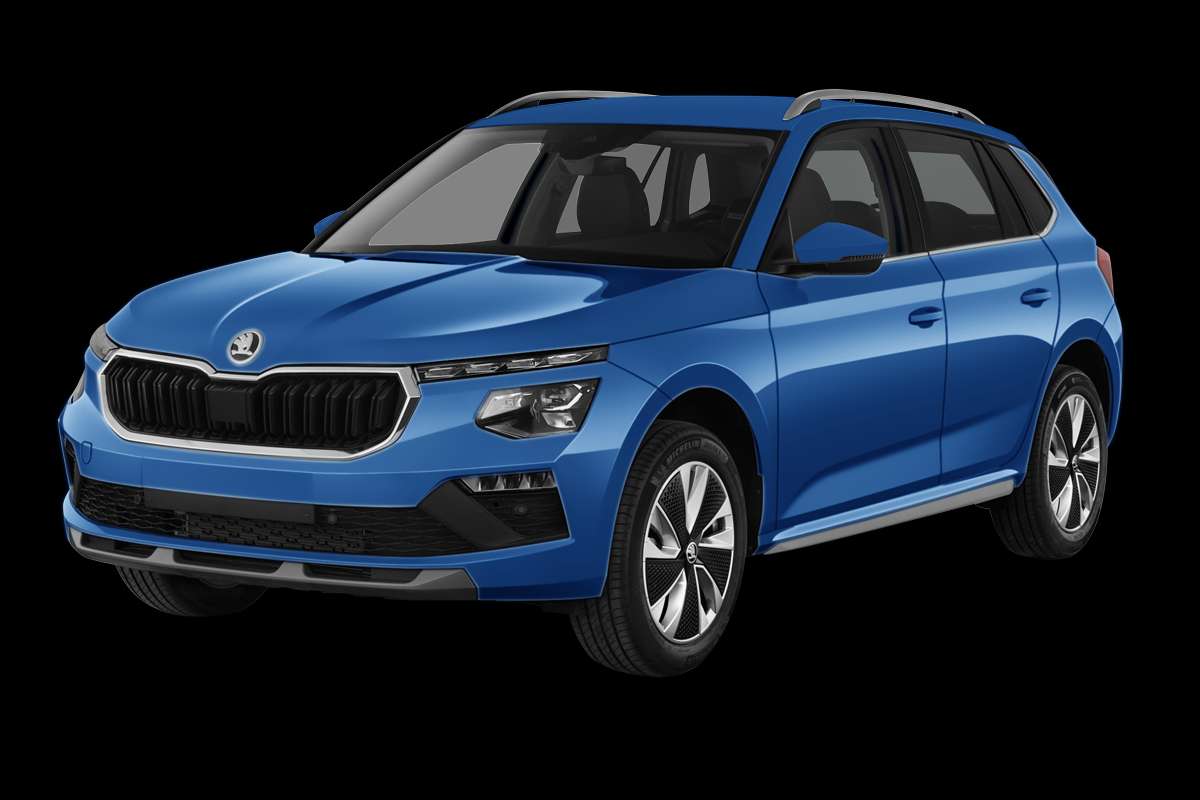 Schräge Frontansicht eines Skoda Kamiq, freigestellt