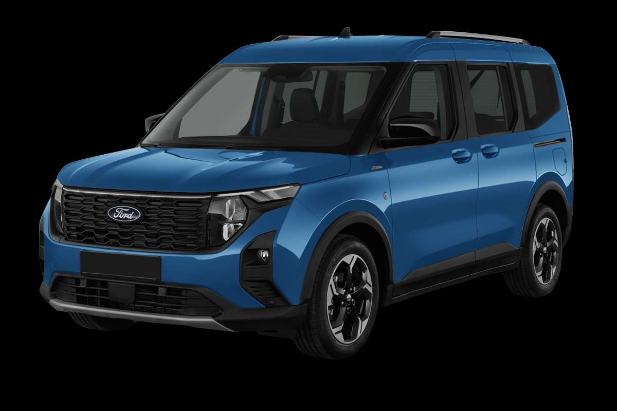 Schräge Frontansicht eines Ford Tourneo Courier, freigestellt