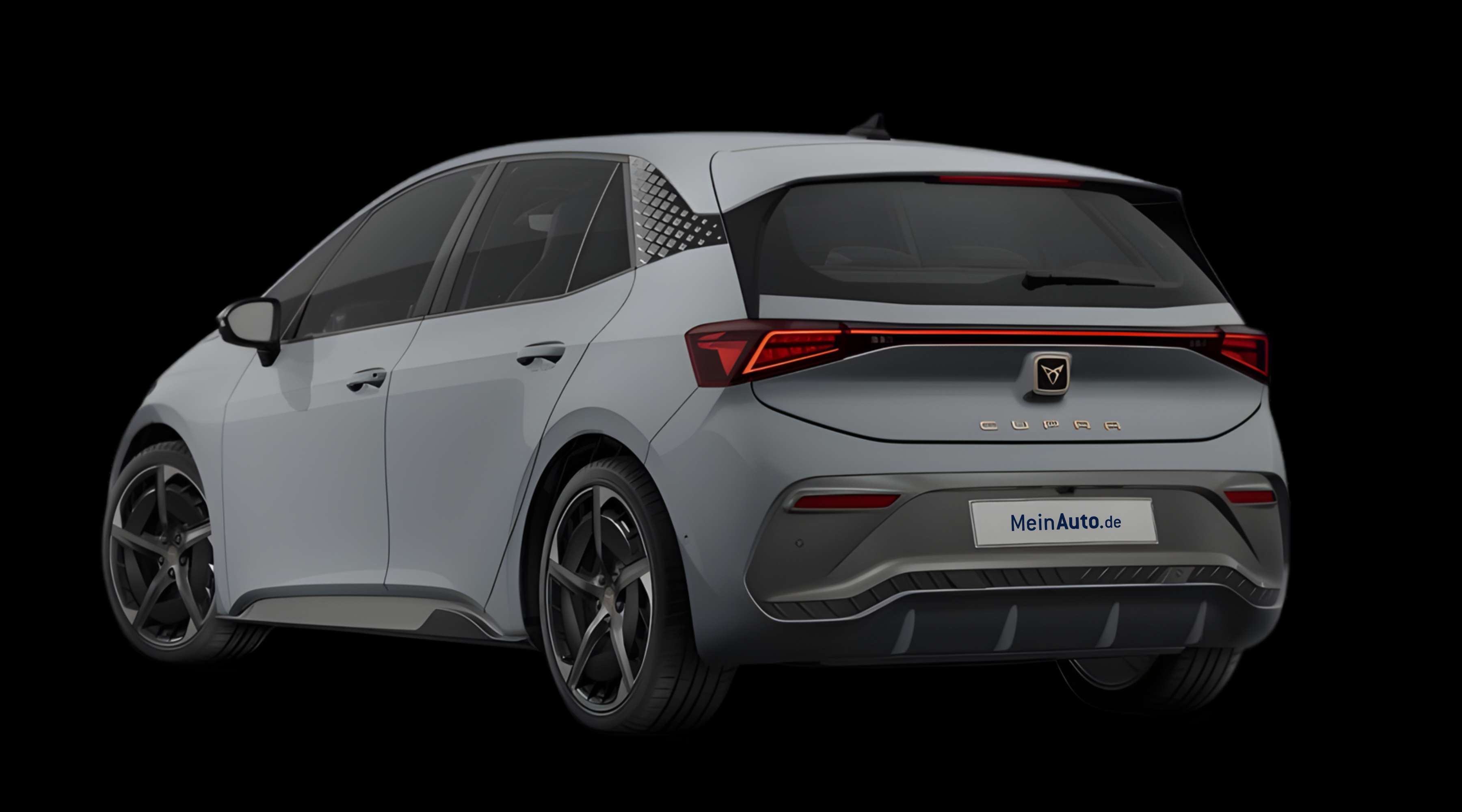 Schräge Heckansicht eines CUPRA Born, freigestellt