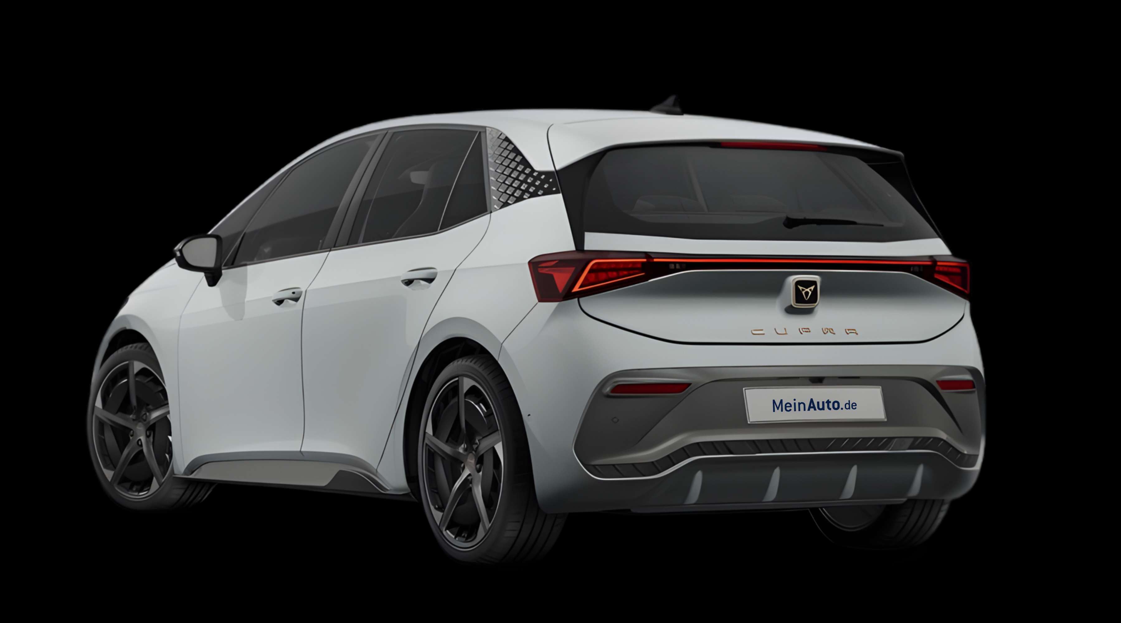 Schräge Heckansicht eines CUPRA Born, freigestellt