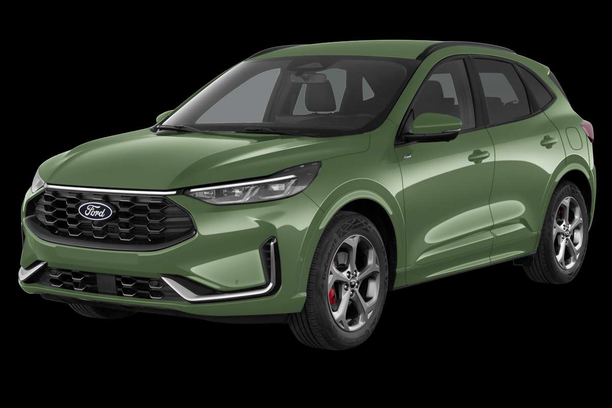 Schräge Frontansicht eines Ford Kuga, freigestellt