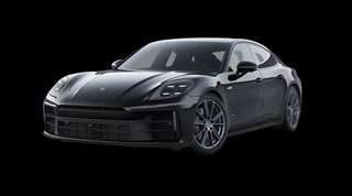 Schräge Frontansicht auf einen Porsche Panamera , freigestellt