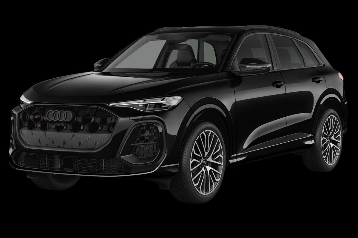 Schräge Frontansicht eines Audi SQ5, freigestellt