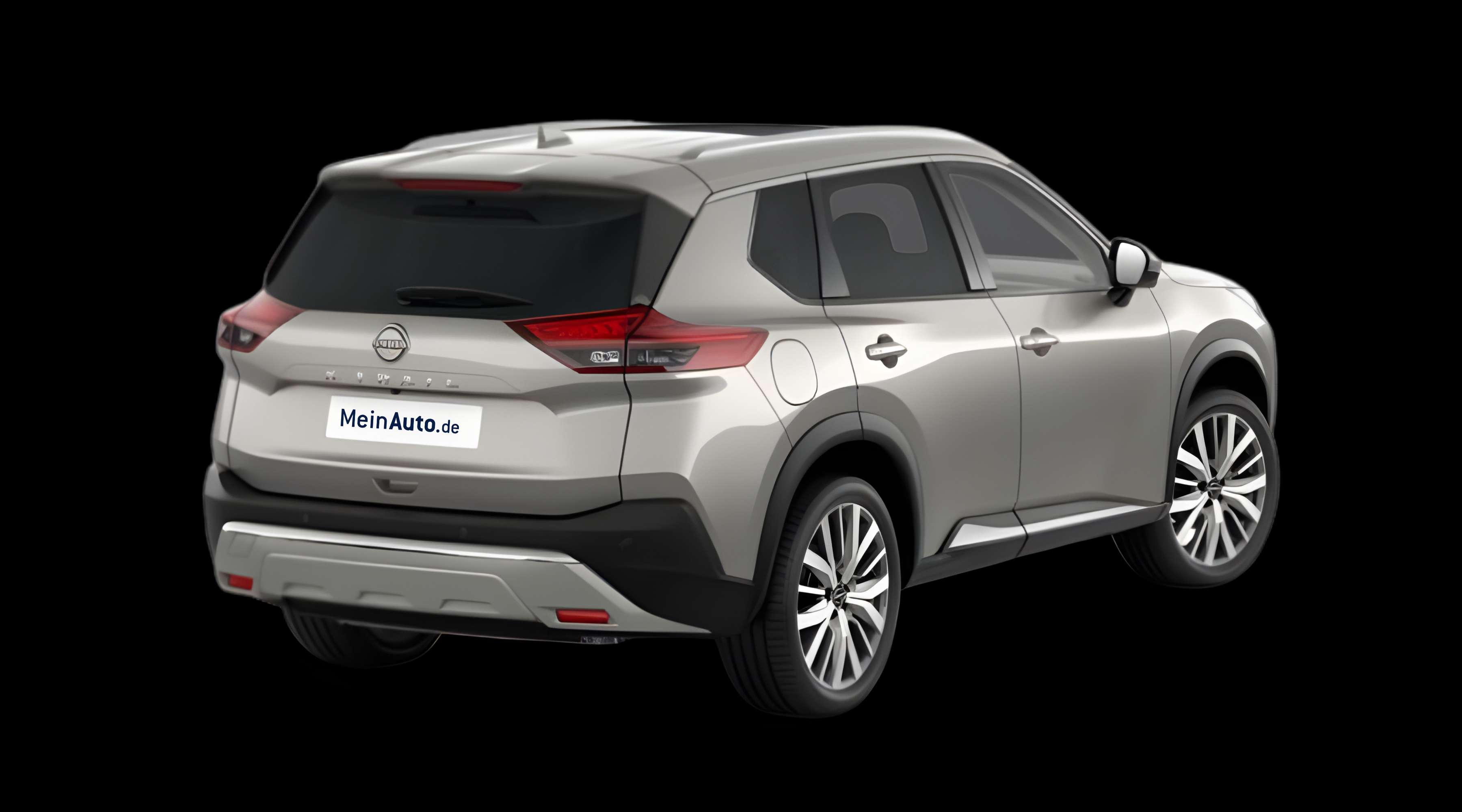 Schräge Heckansicht eines Nissan X-TRAIL, freigestellt