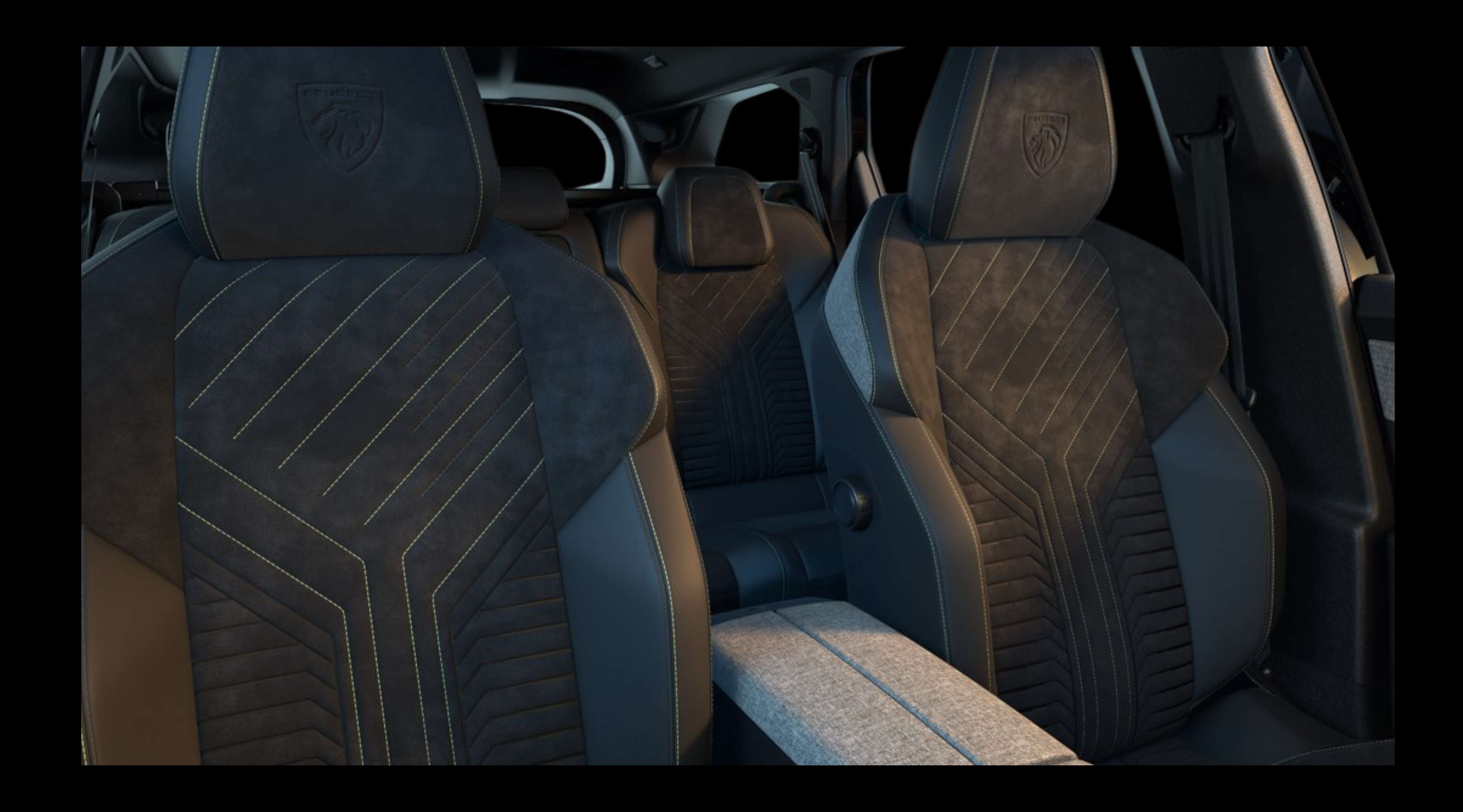 Vordersitze eines Peugeot 5008