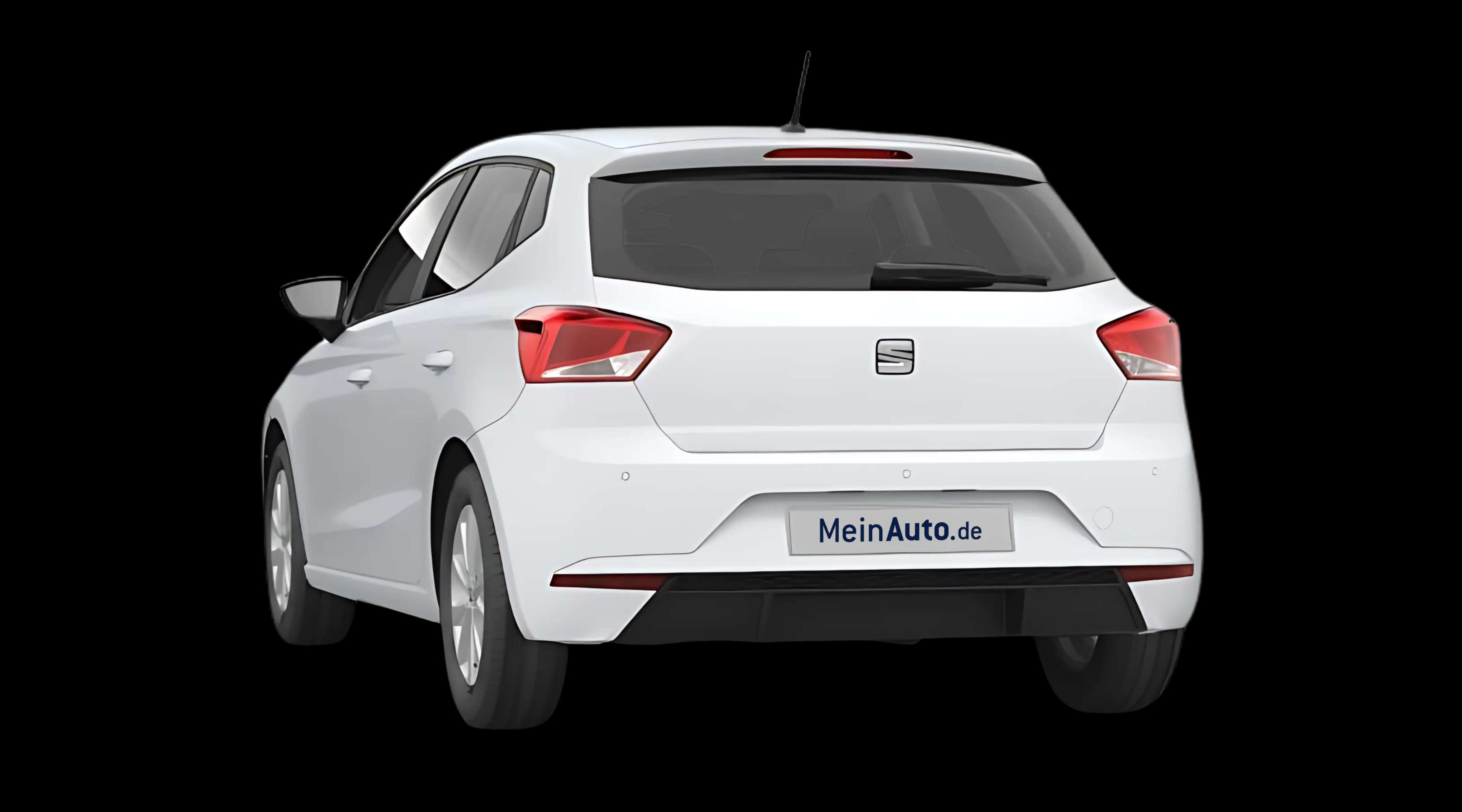 Schräge Heckansicht eines SEAT Ibiza, freigestellt