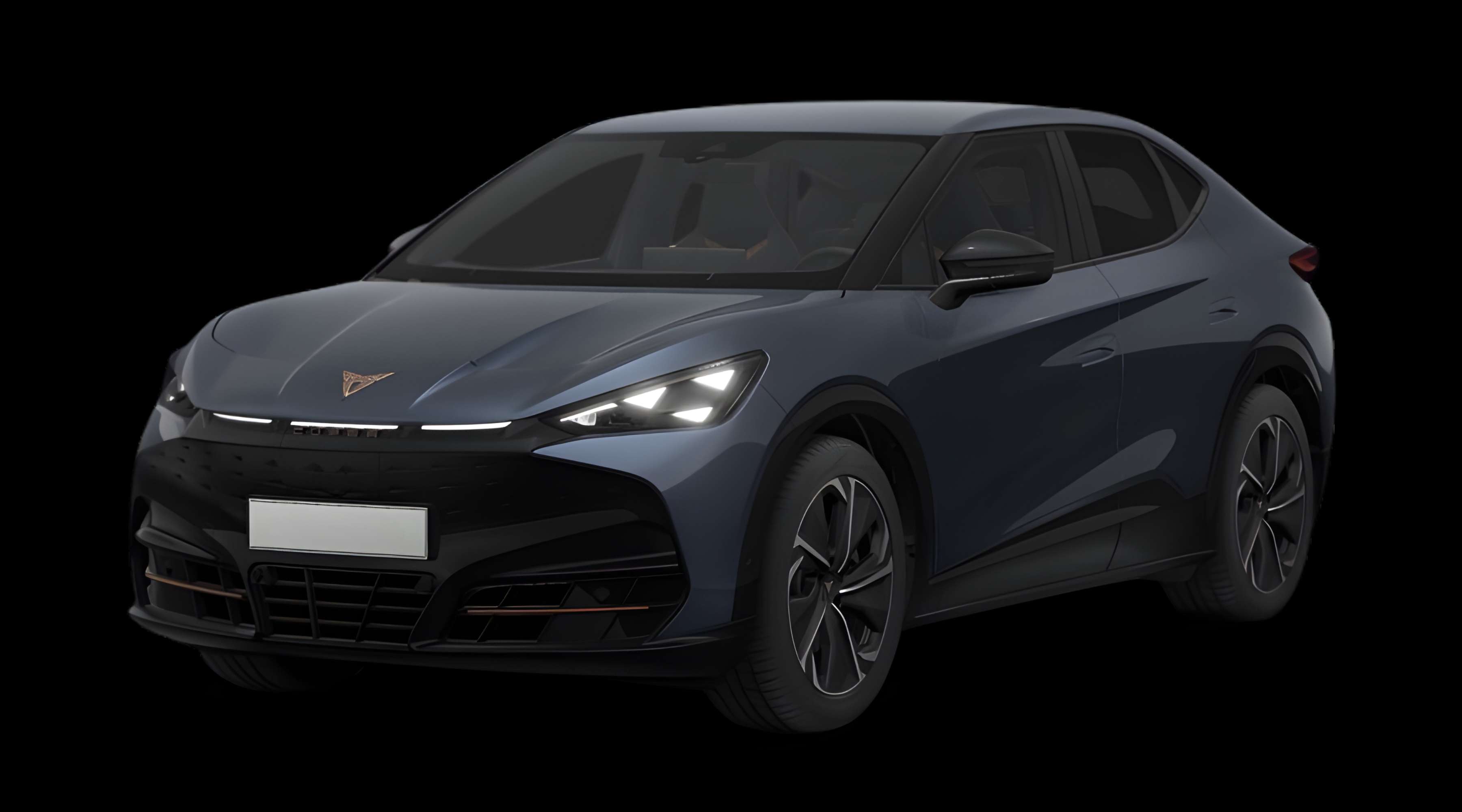 Schräge Frontansicht eines CUPRA Tavascan, freigestellt