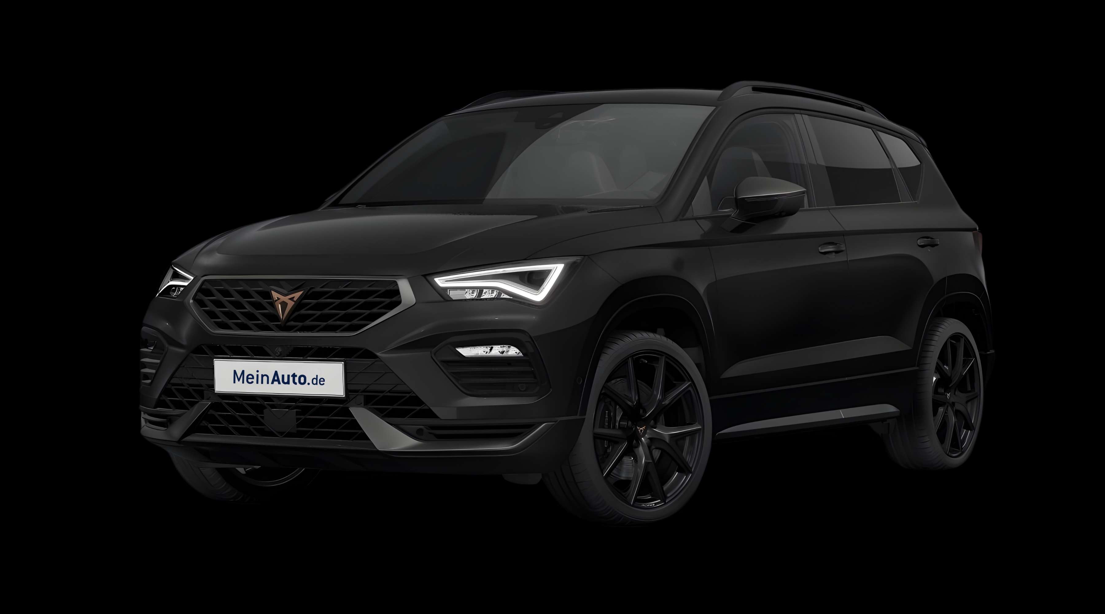 Schräge Frontansicht eines CUPRA Ateca, freigestellt