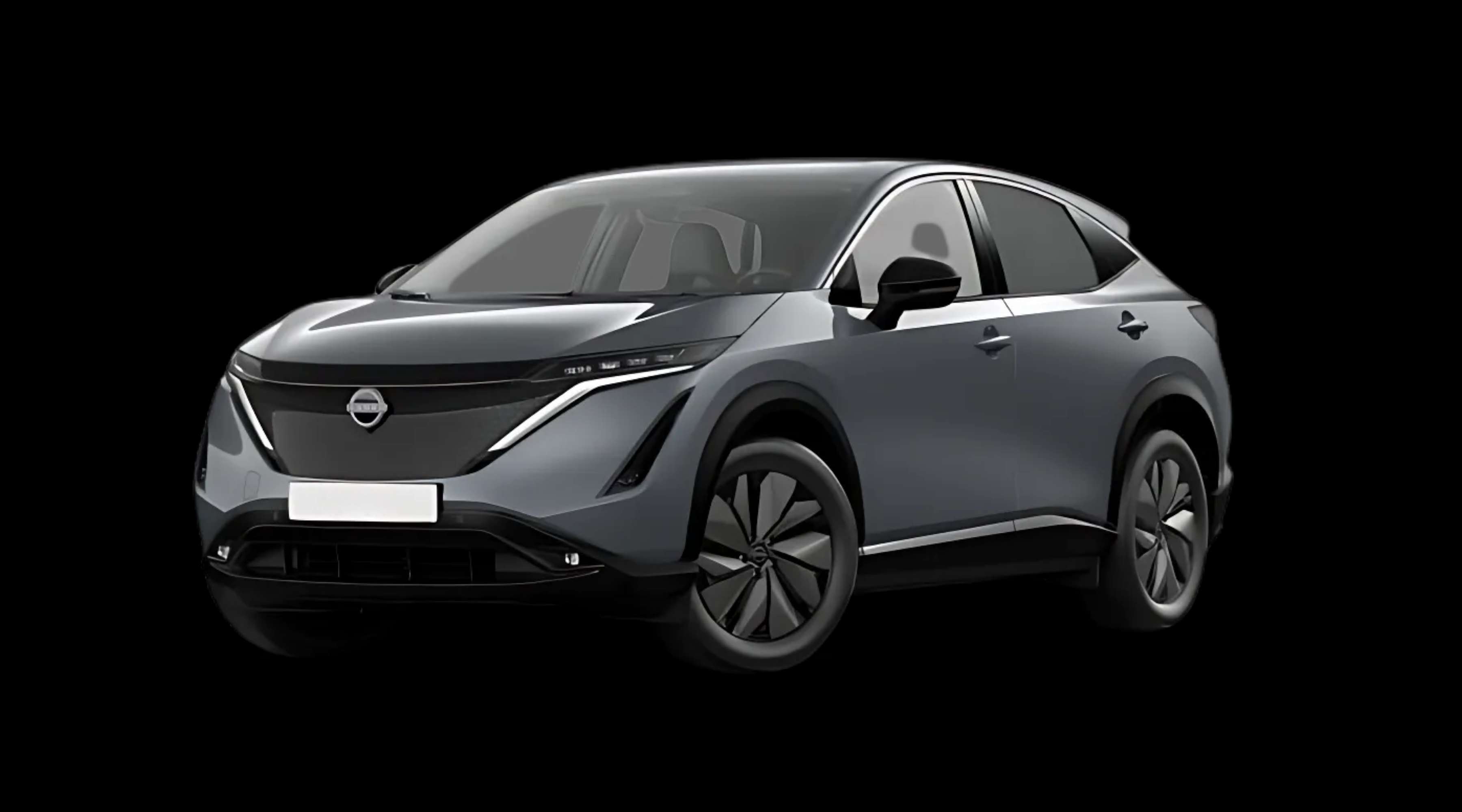 Schräge Frontansicht eines Nissan Ariya, freigestellt