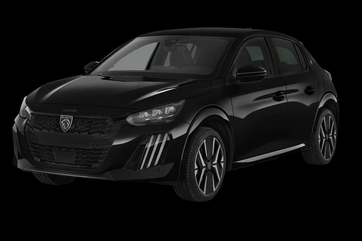 Schräge Frontansicht eines Peugeot e-208, freigestellt