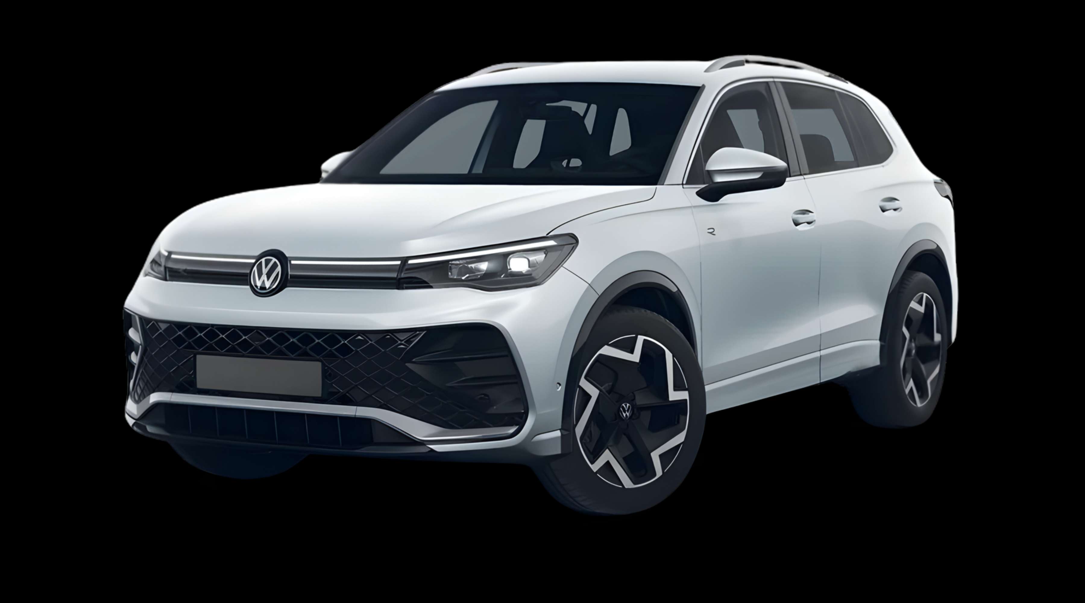 Schräge Frontansicht eines Volkswagen Tiguan, freigestellt