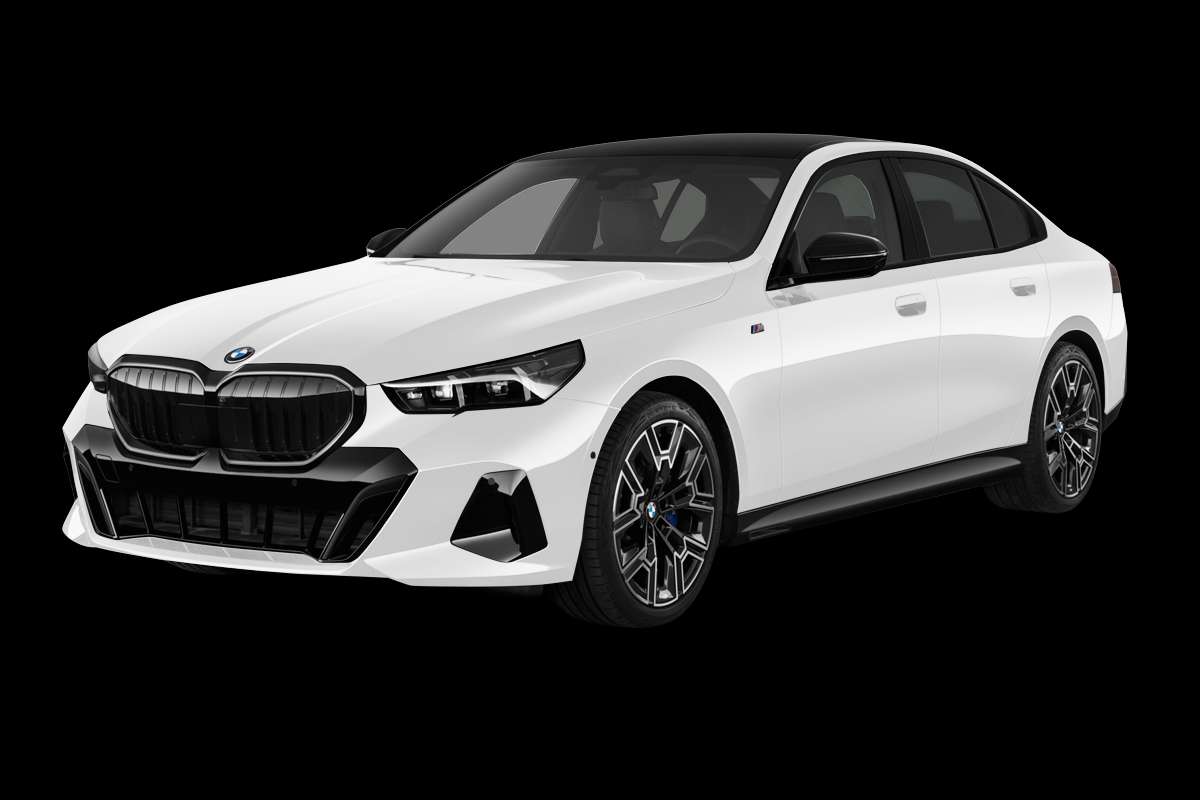 Schräge Frontansicht eines BMW 5er-Reihe, freigestellt
