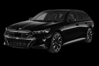 Schräge Frontansicht auf einen BMW i5 , freigestellt