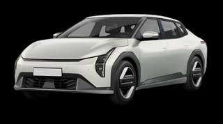 Schräge Frontansicht auf einen Kia EV4 Fastback Earth, freigestellt