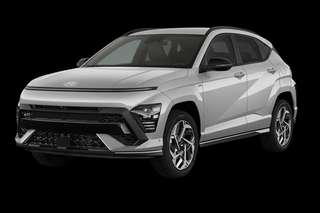 Schräge Frontansicht auf einen Hyundai Kona N Line, freigestellt
