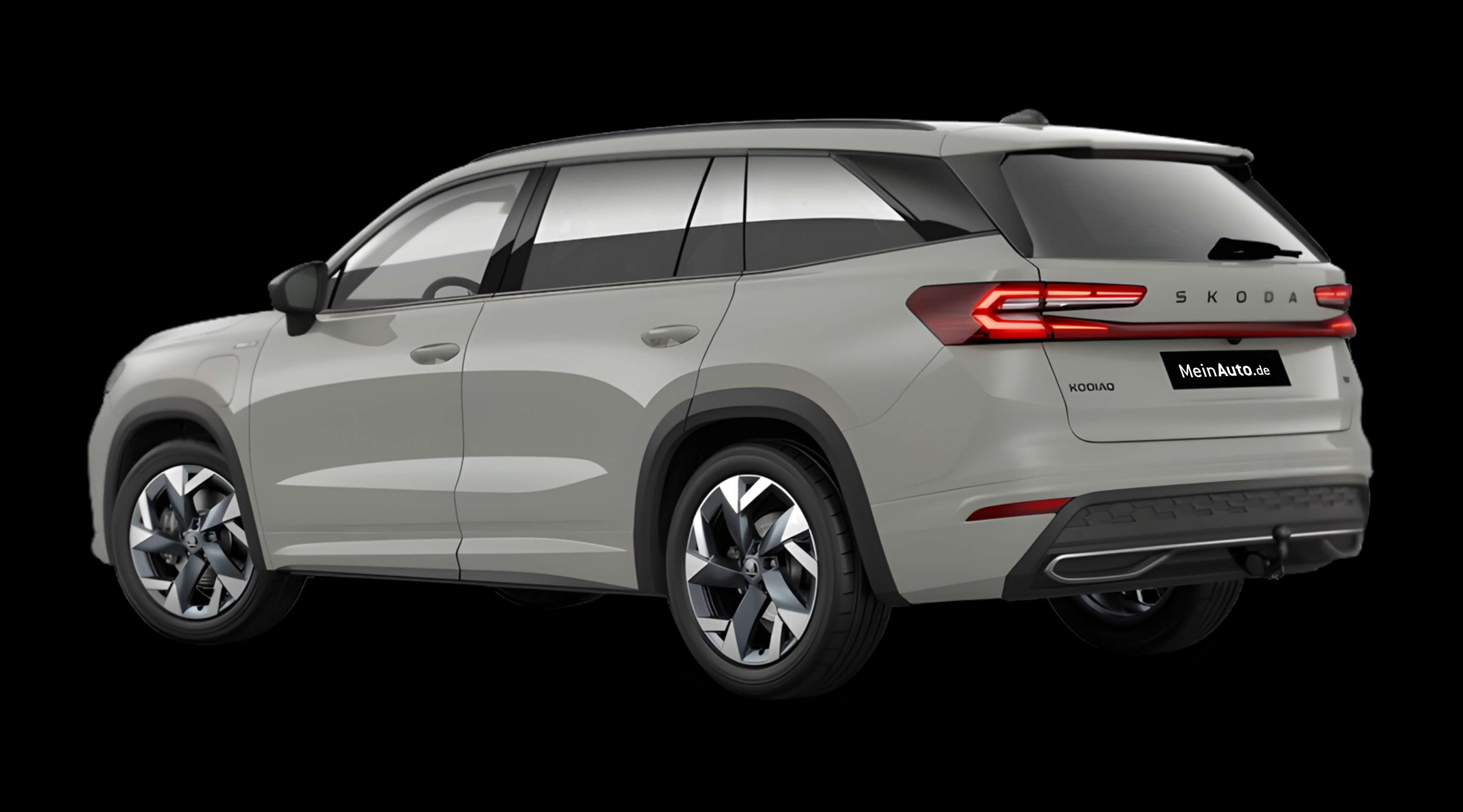 Schräge Heckansicht eines Skoda Kodiaq, freigestellt
