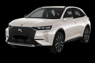 Schräge Frontansicht auf einen DS Automobiles DS 7 Étoile, freigestellt