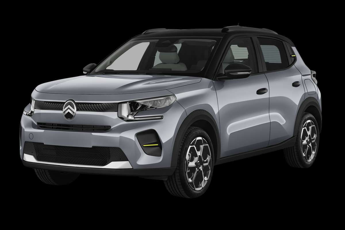 Schräge Frontansicht eines Citroën C3, freigestellt