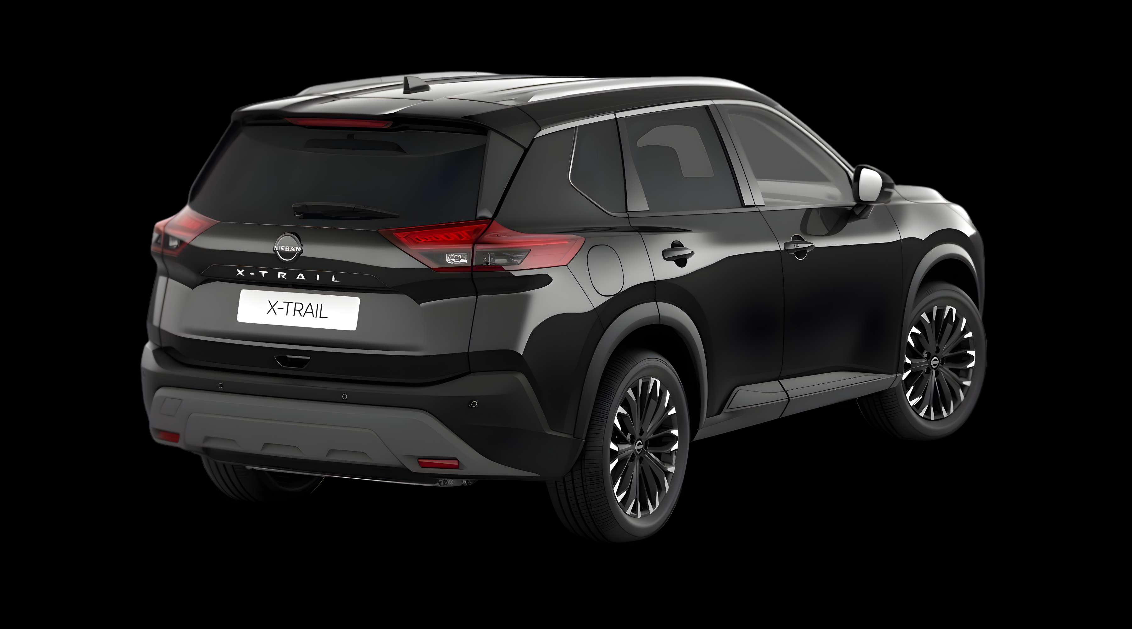 Schräge Heckansicht eines Nissan X-TRAIL, freigestellt