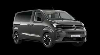 Schräge Frontansicht auf einen Opel Zafira GS, freigestellt