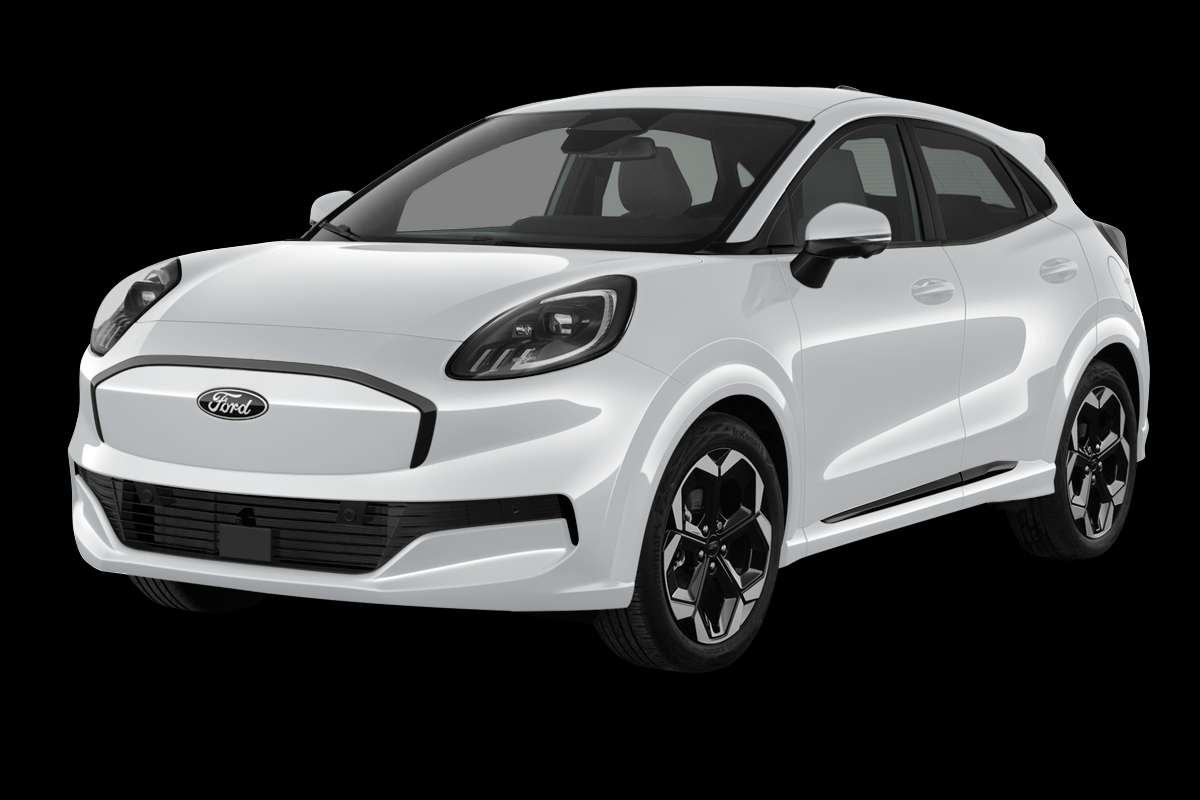 Schräge Frontansicht eines Ford Puma Gen-E, freigestellt