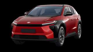 Schräge Frontansicht auf einen Toyota bZ4X Teamplayer, freigestellt