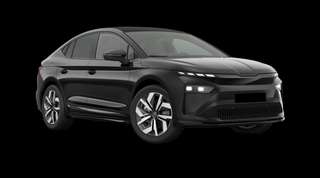 Schräge Frontansicht auf einen Skoda Enyaq Coupé RS, freigestellt