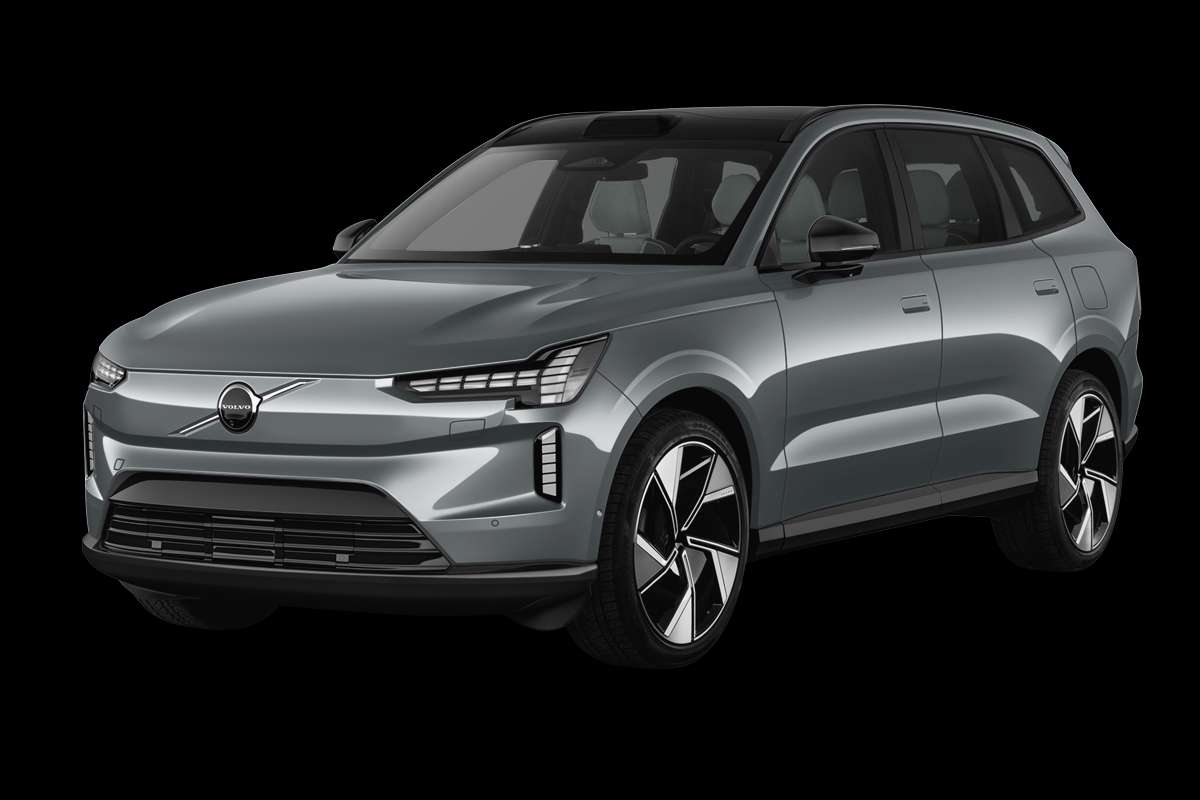 Schräge Frontansicht eines Volvo EX90, freigestellt