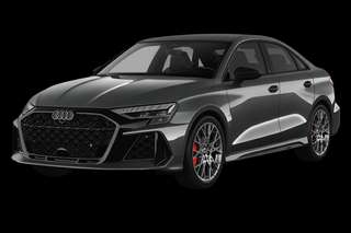 Schräge Frontansicht auf einen Audi RS3 , freigestellt