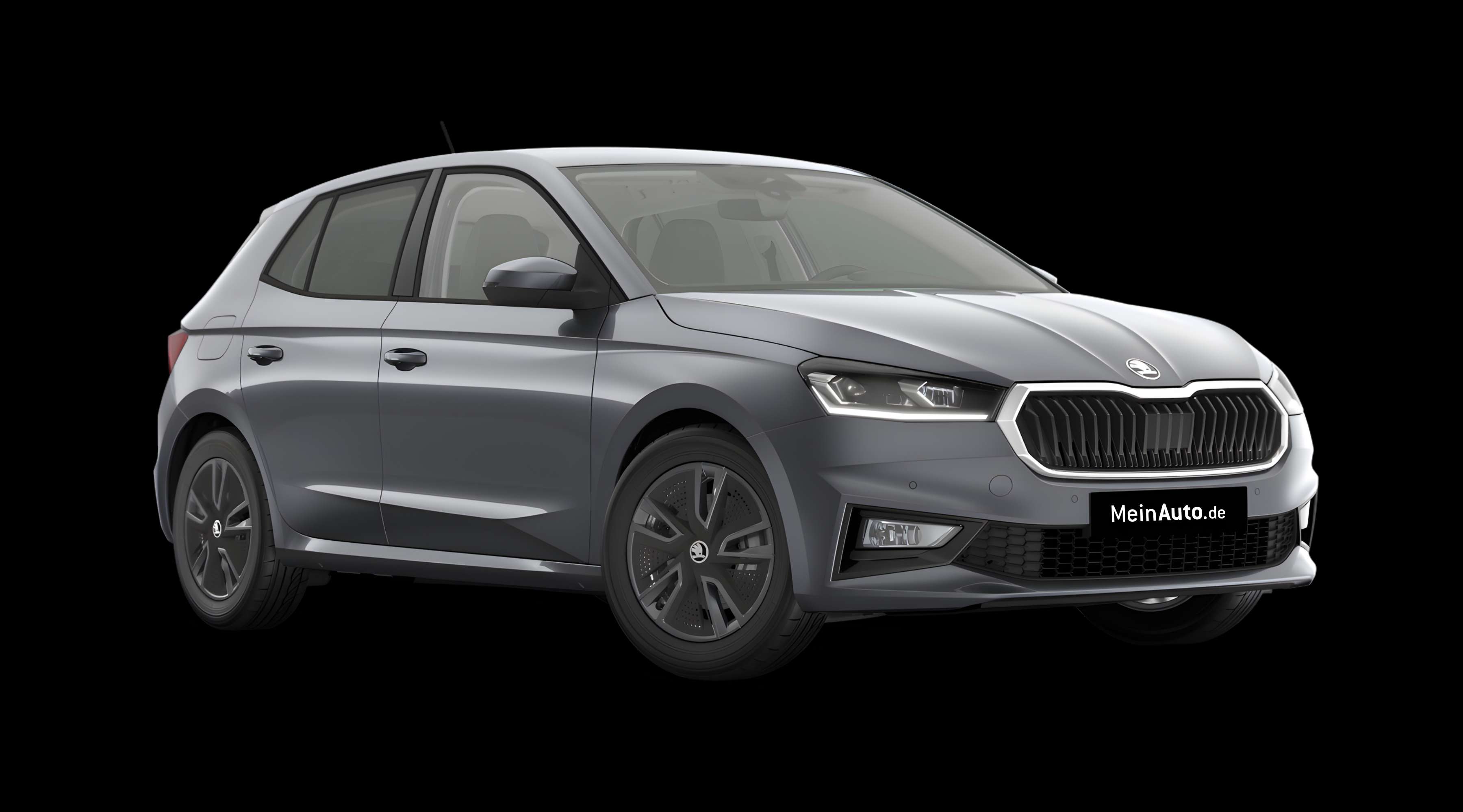 Schräge Frontansicht eines Skoda Fabia, freigestellt