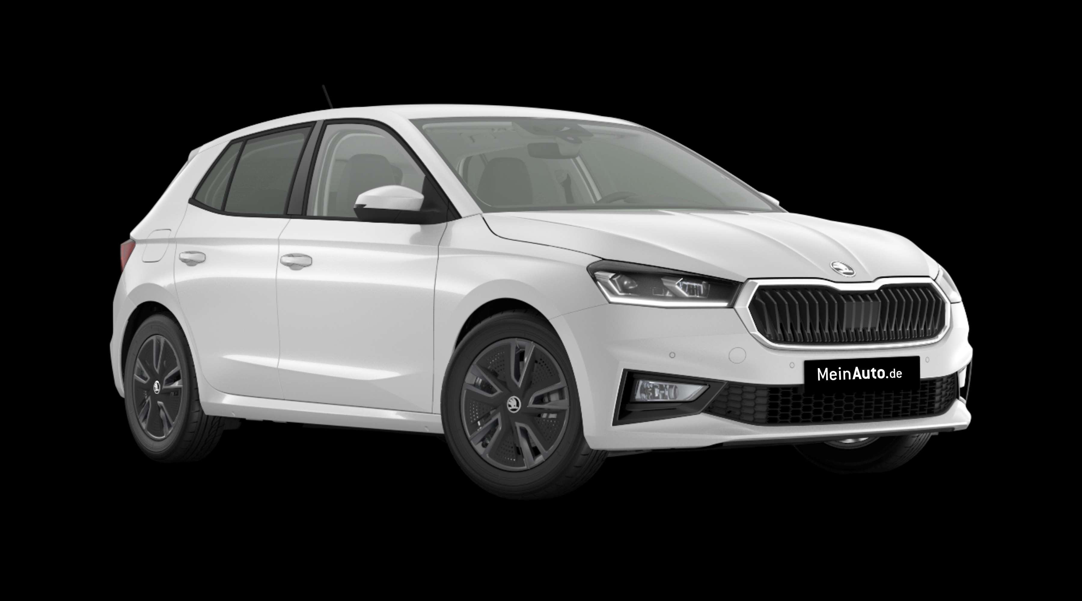 Schräge Frontansicht eines Skoda Fabia, freigestellt