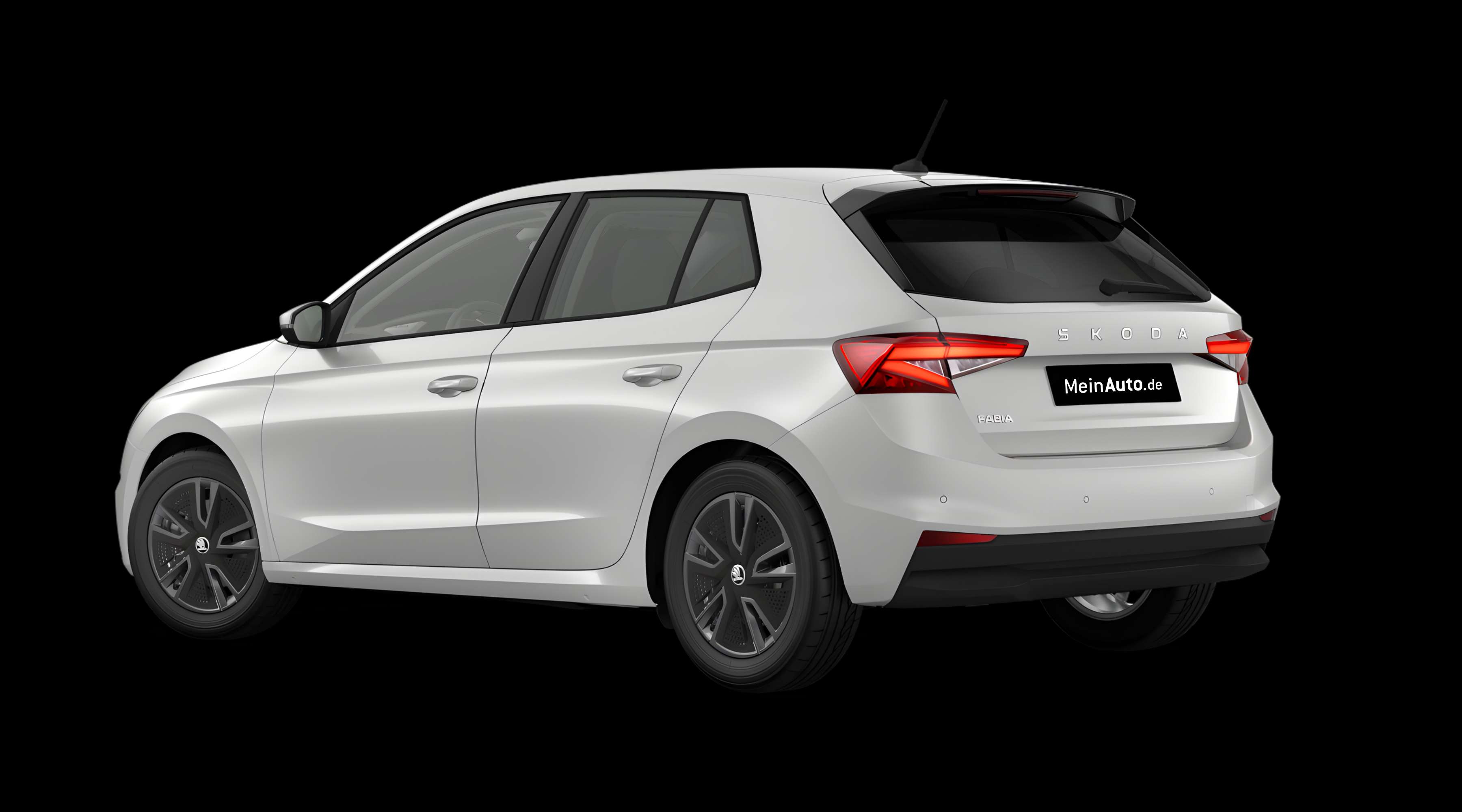Schräge Heckansicht eines Skoda Fabia, freigestellt