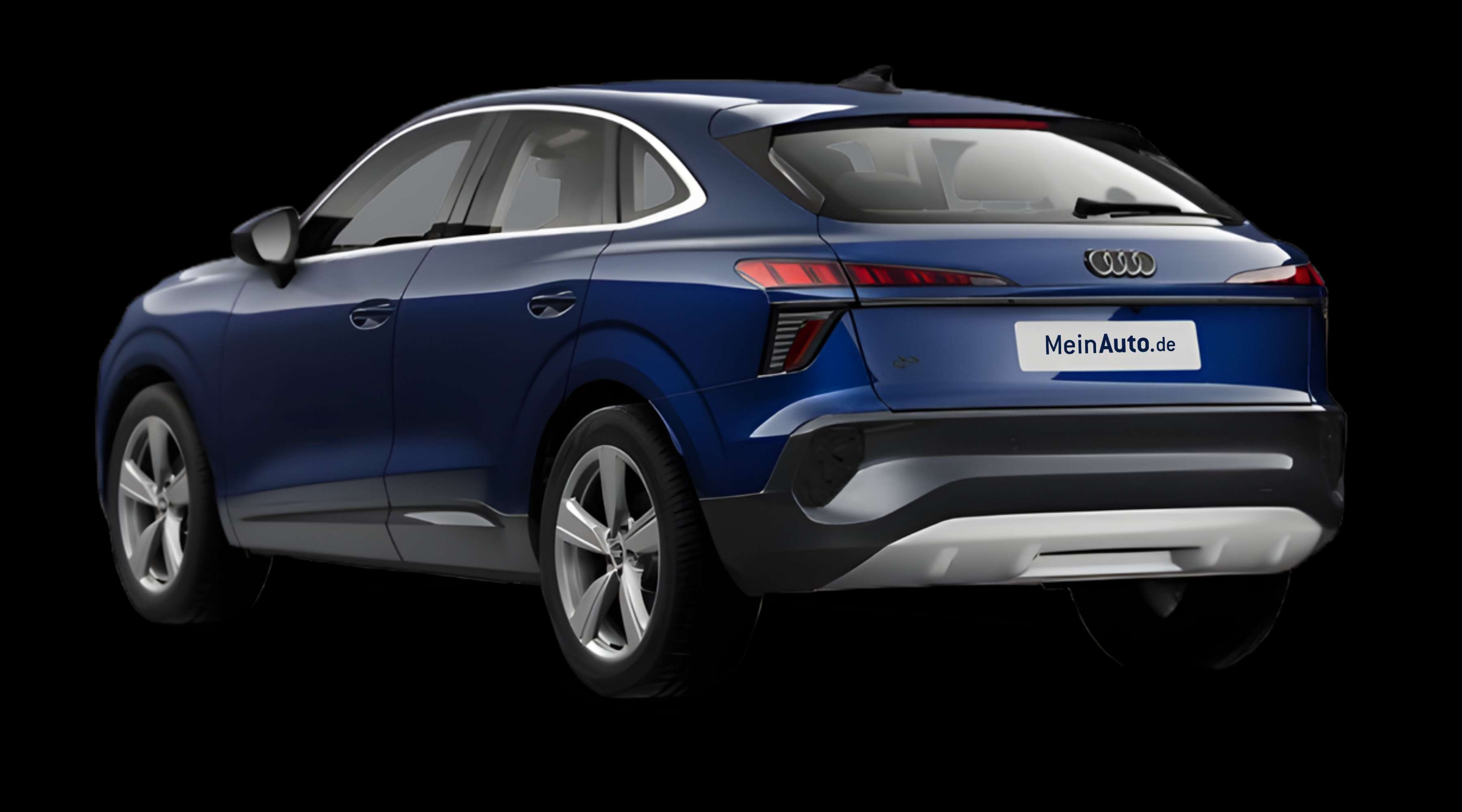 Schräge Heckansicht eines Audi Q3 Sportback, freigestellt