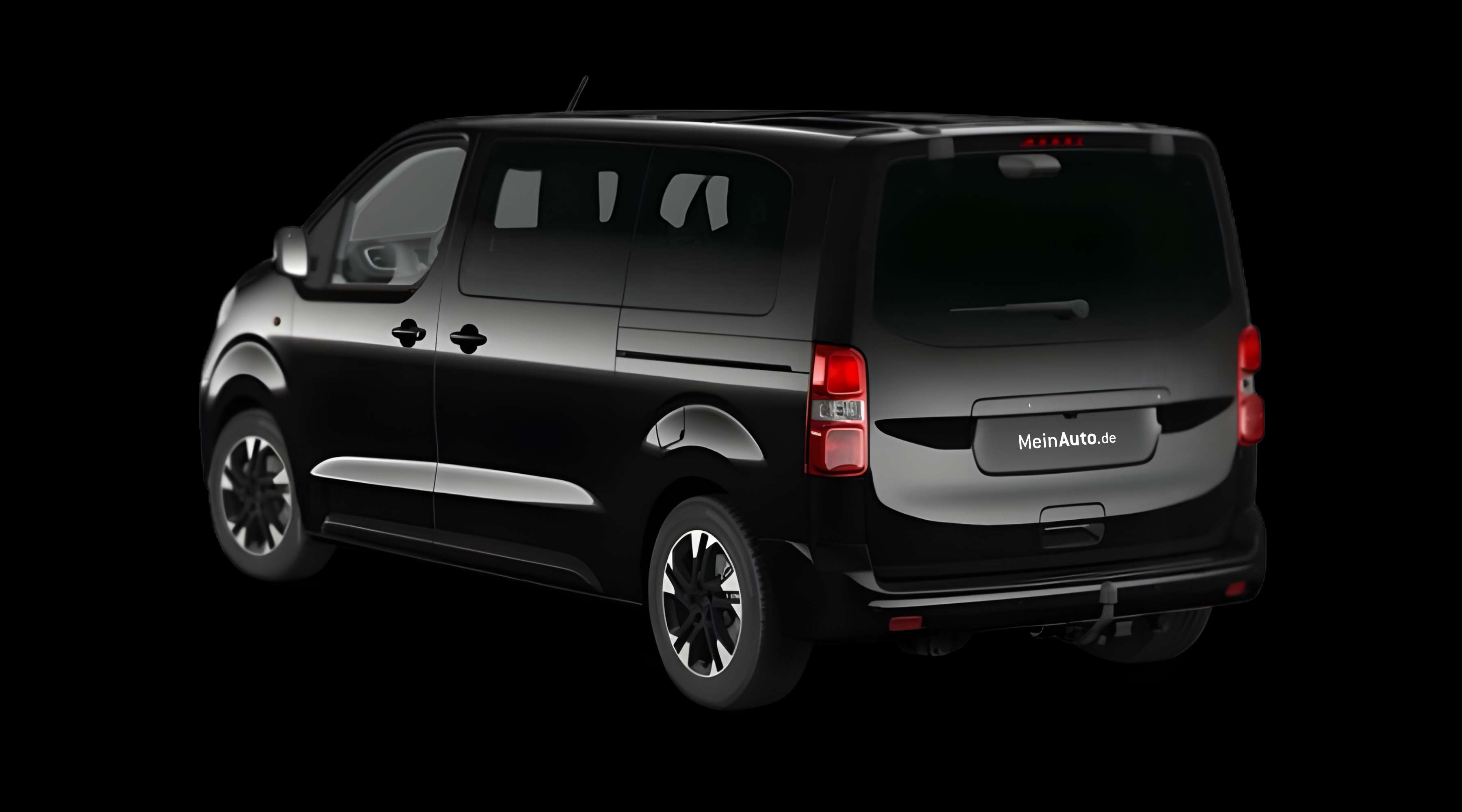 Schräge Heckansicht eines Opel Zafira, freigestellt