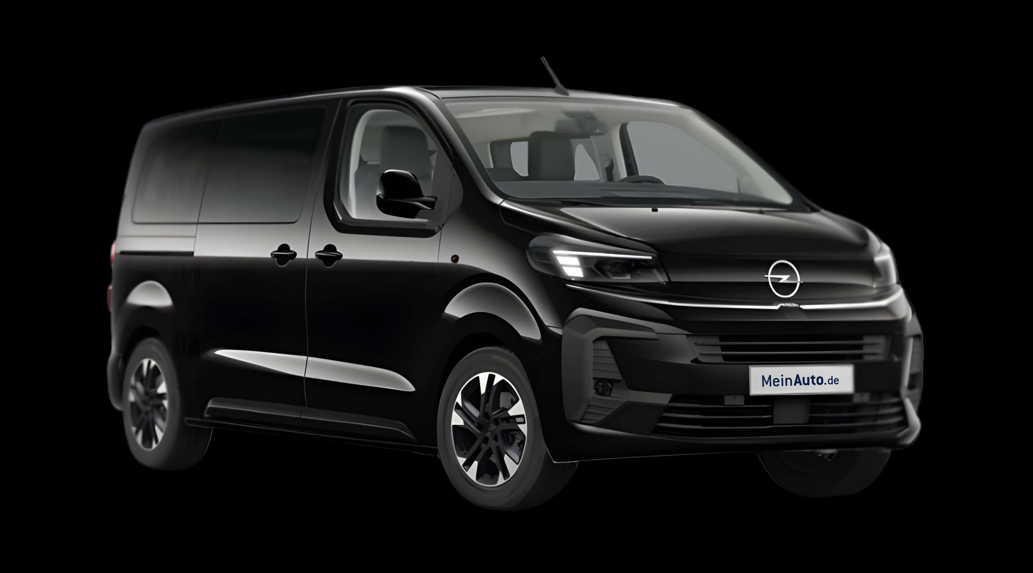 Schräge Frontansicht eines Opel Zafira, freigestellt