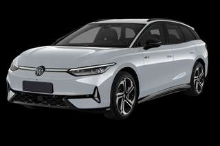 Schräge Frontansicht auf einen Volkswagen ID.7 Pro, freigestellt